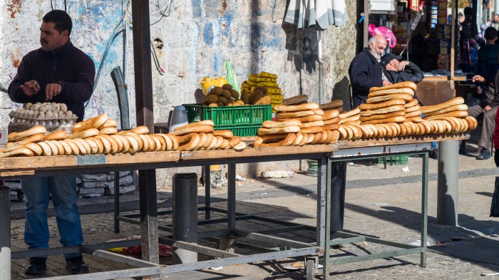 Street food markets in the Middle East